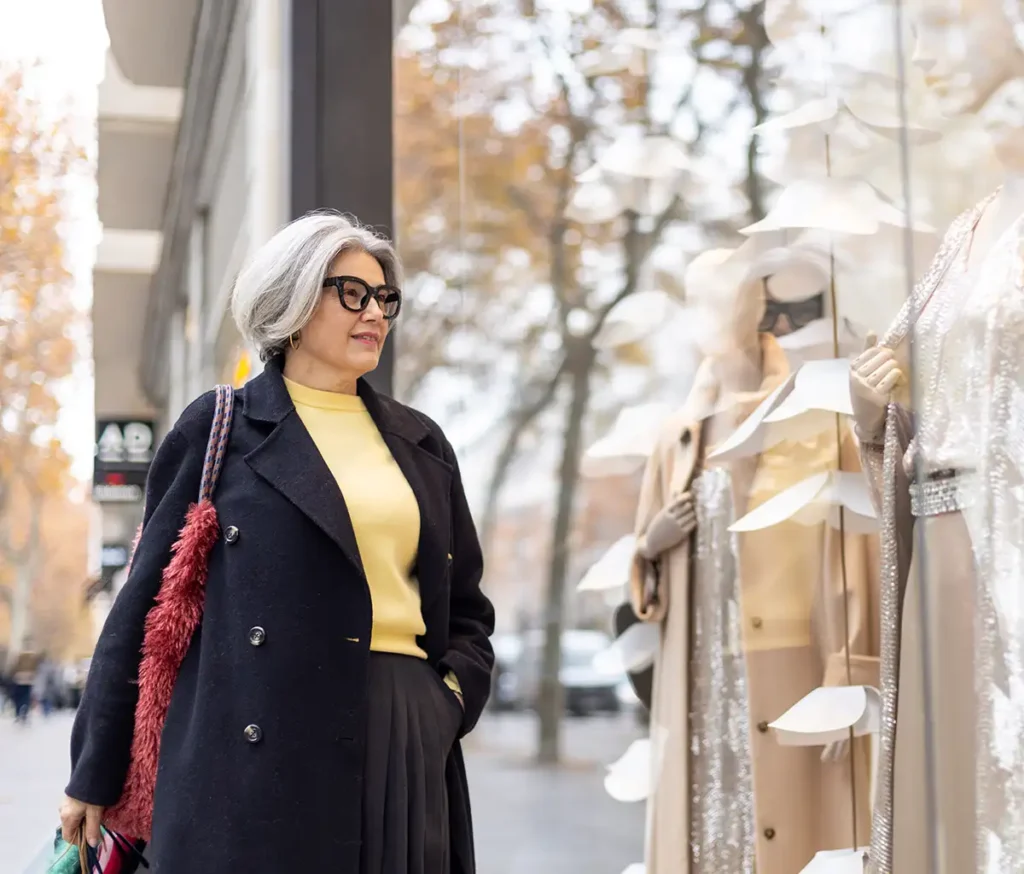 idées look casual chic femme ronde 50 ans